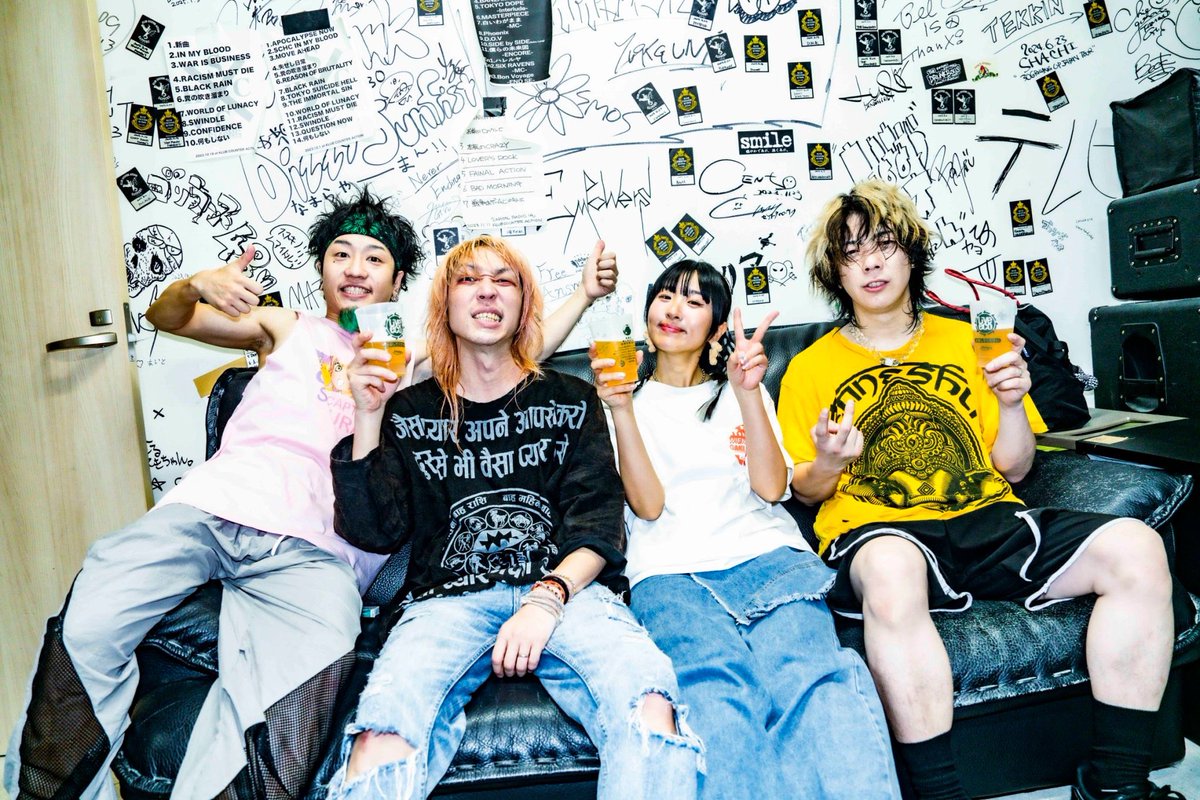 Wienners_WNS's tweet photo. #Wienners
2/16(日) 札幌KLUB COUNTER ACTION
『GAKI TOUR 2025』 
w / dustbox

札幌！最高の夜になりました☃️💥
SUPER THANKS🚀✨

📸@akaikai_69
🥁@No_3654 https://t.co/EC7GWGMGs7