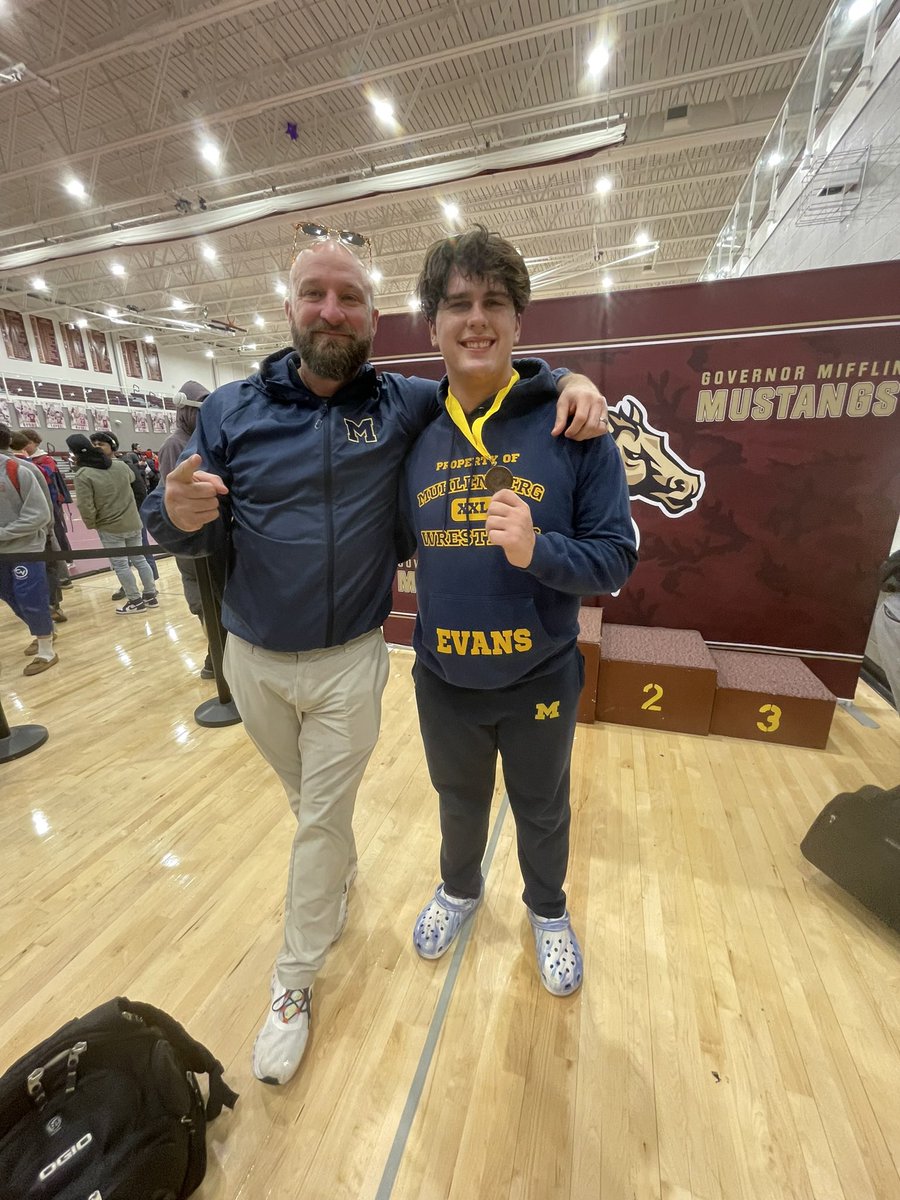 Katie Evans tweet media