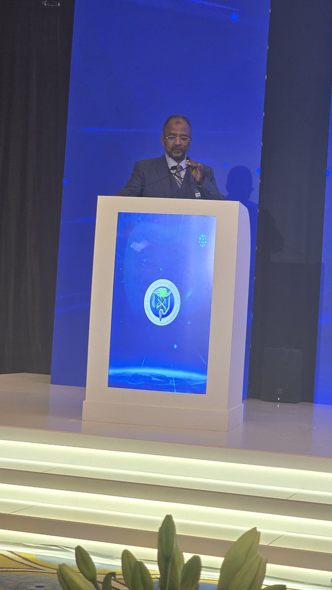 الجمعية السعودية لجراحة القولون و المستقيم (@sscrssa) on Twitter photo Debate and cases discussion with experts panel
Interesting and challenges cases
#SSCRS
#SICDF_25
<a href="/AlhomoudSamar/">د سمر الحمود Samar Alhomoud</a>
<a href="/AlHaddadCRS/">Dr abdullah alhaddad د.عبدالله الحداد</a>
<a href="/dr_Resini/">د.خالد الرسيني</a>
<a href="/BrianFeroldi/">Brian Feroldi</a>
<a href="/colorectal_jay/">Jay Warusavitarne</a>
<a href="/KSCRS_kw/">Kuwait Society of Colorectal Surgeons</a>
<a href="/Dr_widz/">Mohammed Widinly محمد ودينلي</a> Debate and cases discussion with experts panel
Interesting and challenges cases
#SSCRS
#SICDF_25
<a href="/AlhomoudSamar/">د سمر الحمود Samar Alhomoud</a>
<a href="/AlHaddadCRS/">Dr abdullah alhaddad د.عبدالله الحداد</a>
<a href="/dr_Resini/">د.خالد الرسيني</a>
<a href="/BrianFeroldi/">Brian Feroldi</a>
<a href="/colorectal_jay/">Jay Warusavitarne</a>
<a href="/KSCRS_kw/">Kuwait Society of Colorectal Surgeons</a>
<a href="/Dr_widz/">Mohammed Widinly محمد ودينلي</a>