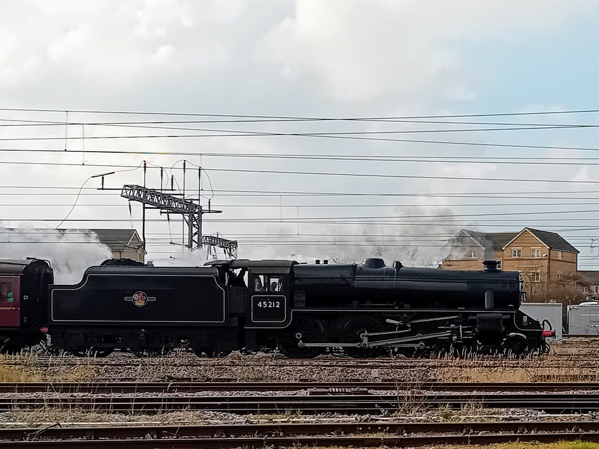 Peterborough Trains tweet media