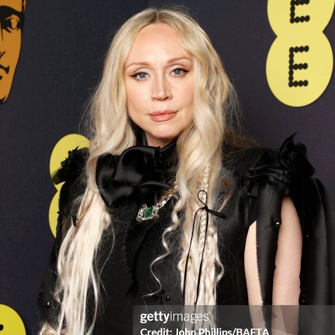 silvianap_cw's tweet photo. NEW 🌙
Gwendoline Christie attends the EE BAFTA Film Awards 2025 🎬
📌 The Royal Festival Hall (London) 
📆 February 16, 2025

THREAD - PART 1

#GwendolineChristie 💙 https://t.co/6S3JtoX3QG