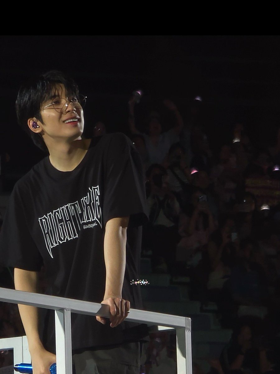 we’re so proud of you, wonwoo. 🖤🫂