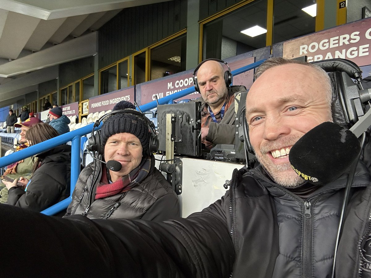 Andrew Henderson (@ahendo09) on Twitter photo Just myself and <a href="/dock2410/">craig murdock</a> live now on <a href="/talkSPORT2/">talkSPORT 2</a> for the final Betfred SuperLeague Round 1 clash between Huddersfield Giants and the Warrington Wolves! Just myself and <a href="/dock2410/">craig murdock</a> live now on <a href="/talkSPORT2/">talkSPORT 2</a> for the final Betfred SuperLeague Round 1 clash between Huddersfield Giants and the Warrington Wolves!
