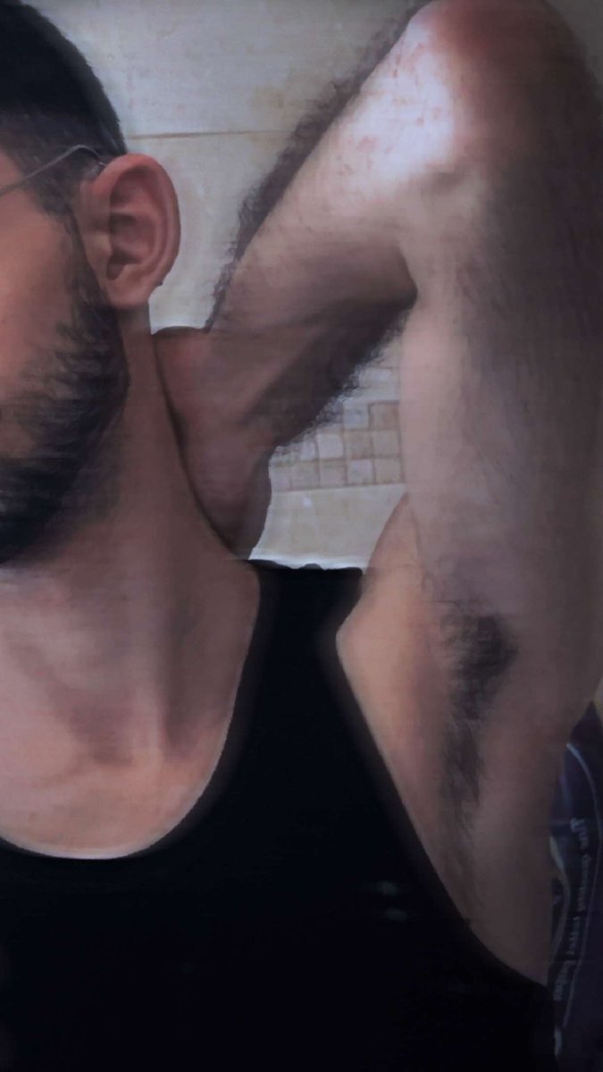 Ποιος θα μυρίσει εδώ ? 😝