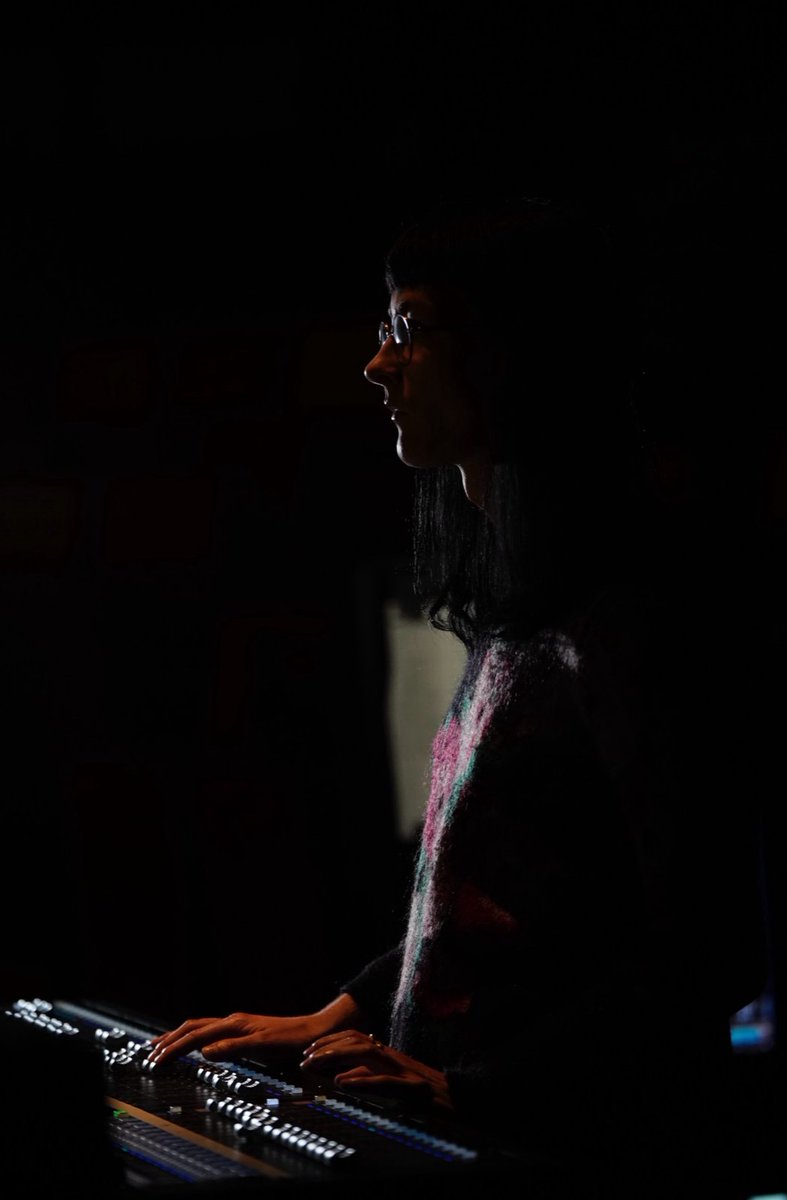 Répétition d'Aliénor Golvet au studio 104 de la
<a href="/maisondelaradio/">Maison de la Radio et de la Musique</a> pour le concert <a href="/Ina_GRM/">INA grm</a>
AKOUSMA de 18h !
Infos et réservations : maisondelaradioetdelamusique.fr/tag/akousma-1