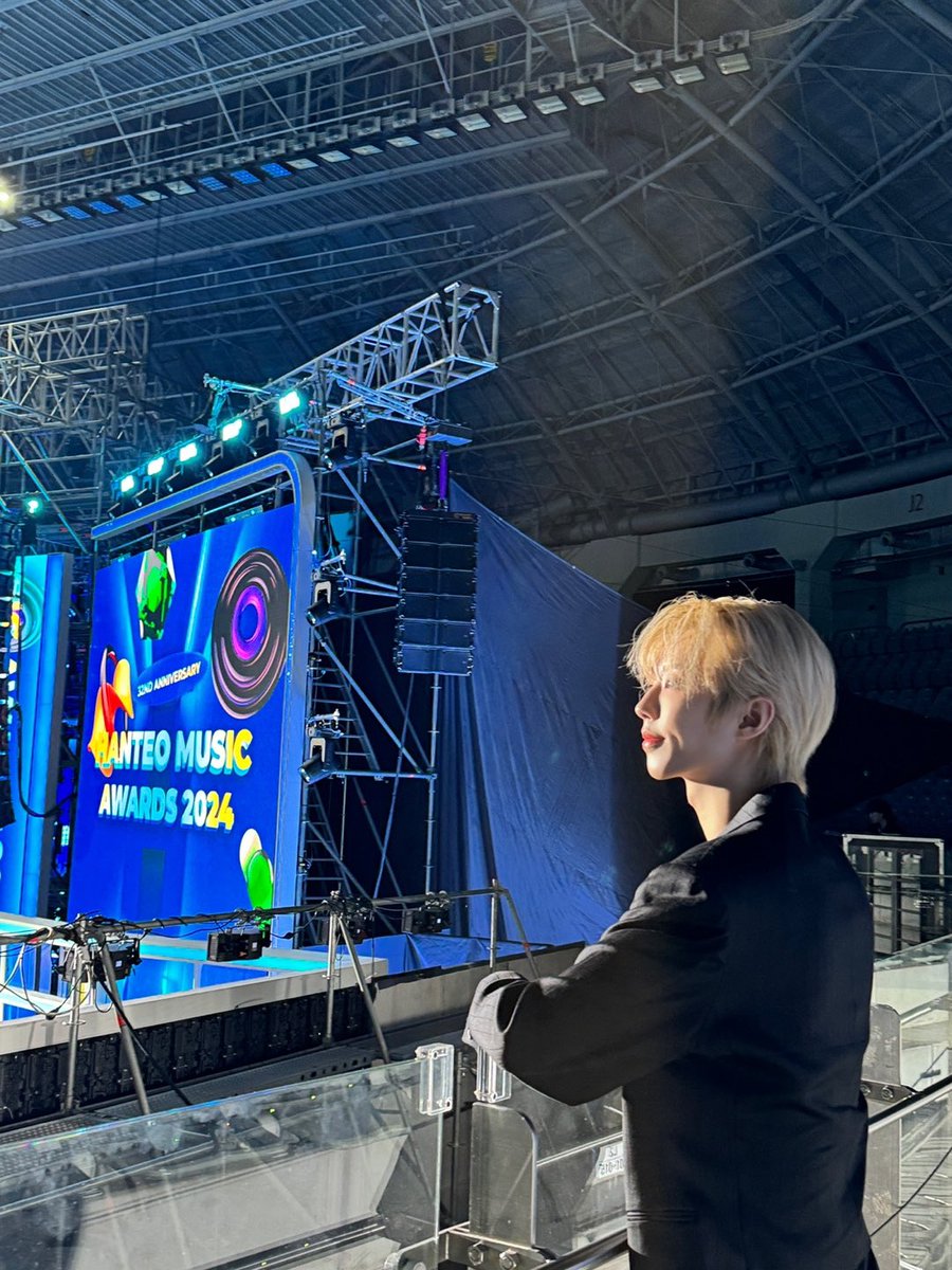 8TURN Members tweet media