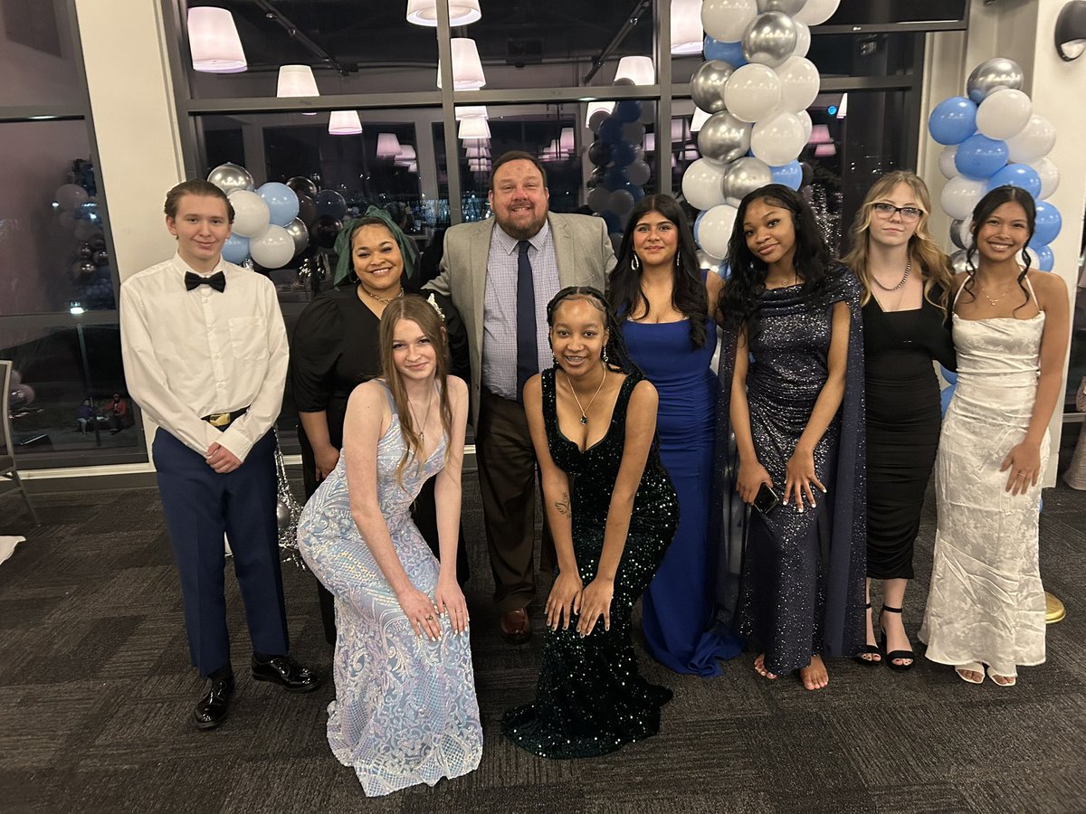 CW4 (Retired) Eugene Murphy (@cw4_ret) on Twitter photo Spartans BN! Our JROTC Ball was a great celebration. Tonight’s theme was “Winter Wonderland!” Special thanks to Mr. And Mrs. Abner, Balloon King, for the beautiful decorations! <a href="/pghs_spartans/">Pleasant Grove High</a> <a href="/JEFCOCareerTech/">JEFCOED Career Tech</a> <a href="/jwatkins97/">Jarvis Watkins</a> <a href="/OGPrincipal/">Steven Ray</a> <a href="/creativeeducato/">Dr. Kameka Cottrell</a> <a href="/lauradware/">Laura Ware, Ed.D.</a> Spartans BN! Our JROTC Ball was a great celebration. Tonight’s theme was “Winter Wonderland!” Special thanks to Mr. And Mrs. Abner, Balloon King, for the beautiful decorations! <a href="/pghs_spartans/">Pleasant Grove High</a> <a href="/JEFCOCareerTech/">JEFCOED Career Tech</a> <a href="/jwatkins97/">Jarvis Watkins</a> <a href="/OGPrincipal/">Steven Ray</a> <a href="/creativeeducato/">Dr. Kameka Cottrell</a> <a href="/lauradware/">Laura Ware, Ed.D.</a>