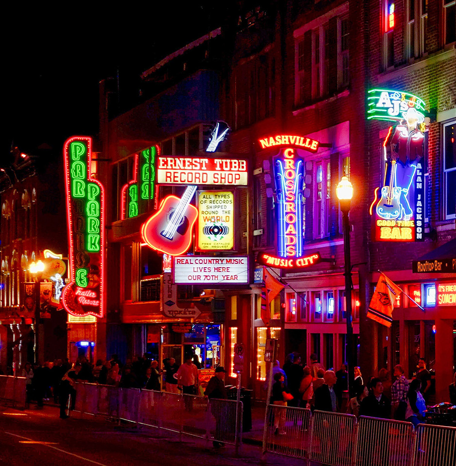 Village Travel tweet media