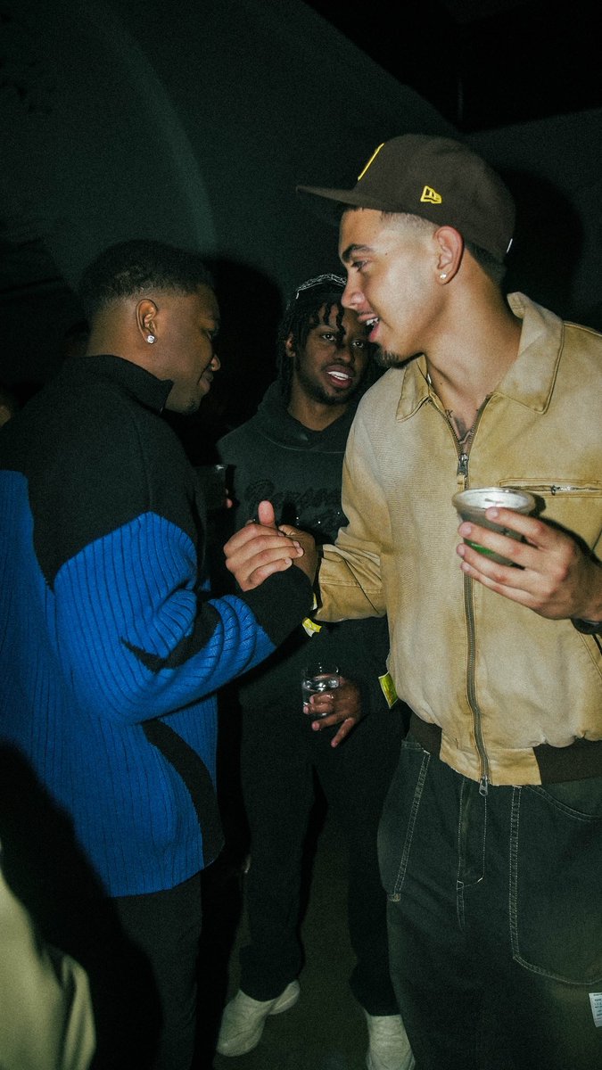 izzycreatezz's tweet image. Adidas party for NBA all-star weekend🔥