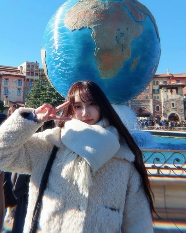GlobalFuna's tweet photo. 📸 250216 | FUNA Instagram Update

📍 Tokyo DisneySea

#후우나 #楓菜 #FUNA https://t.co/6MbAH6eMge