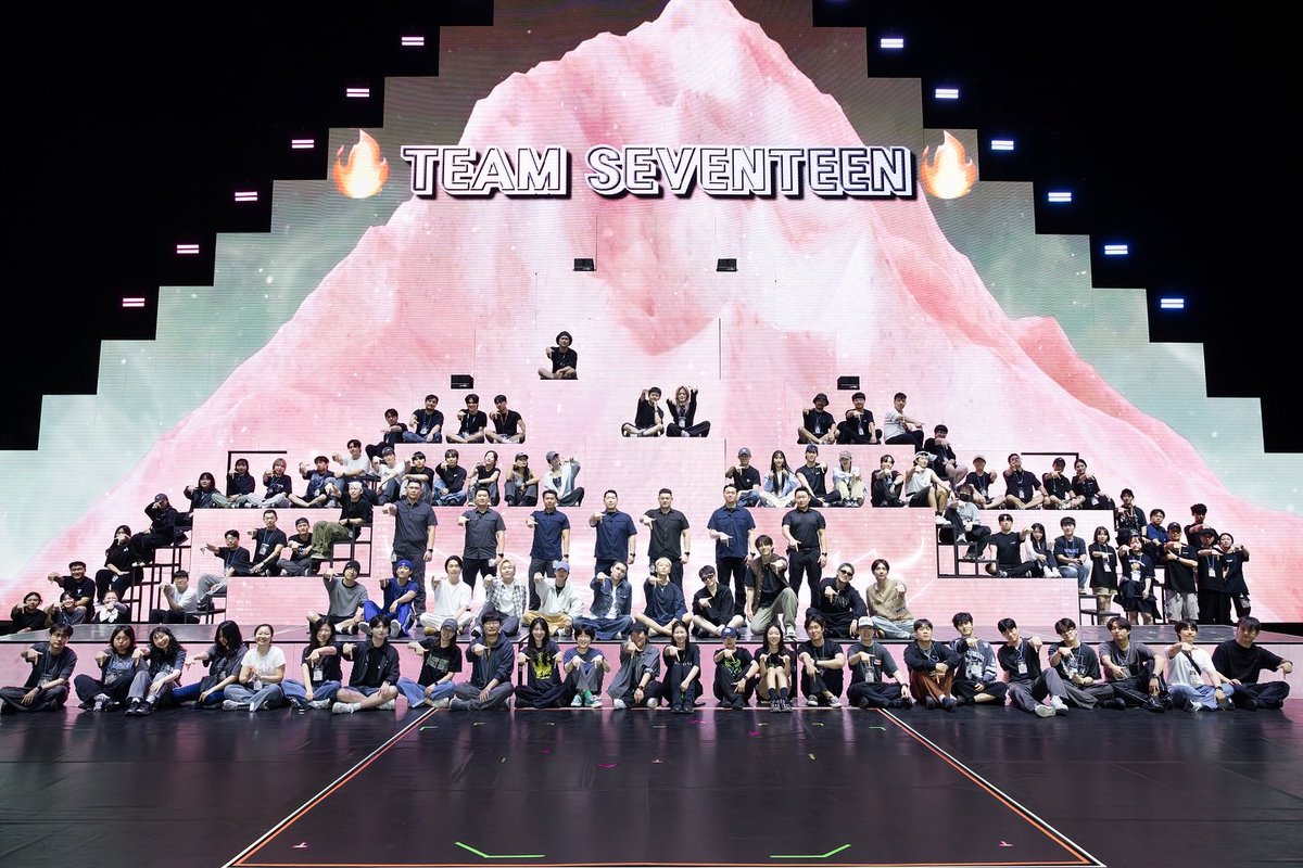 wonubliss's tweet photo. Thank you for your hardwork, TEAM SEVENTEEN! 🤍 https://t.co/Rqtri6XG3D