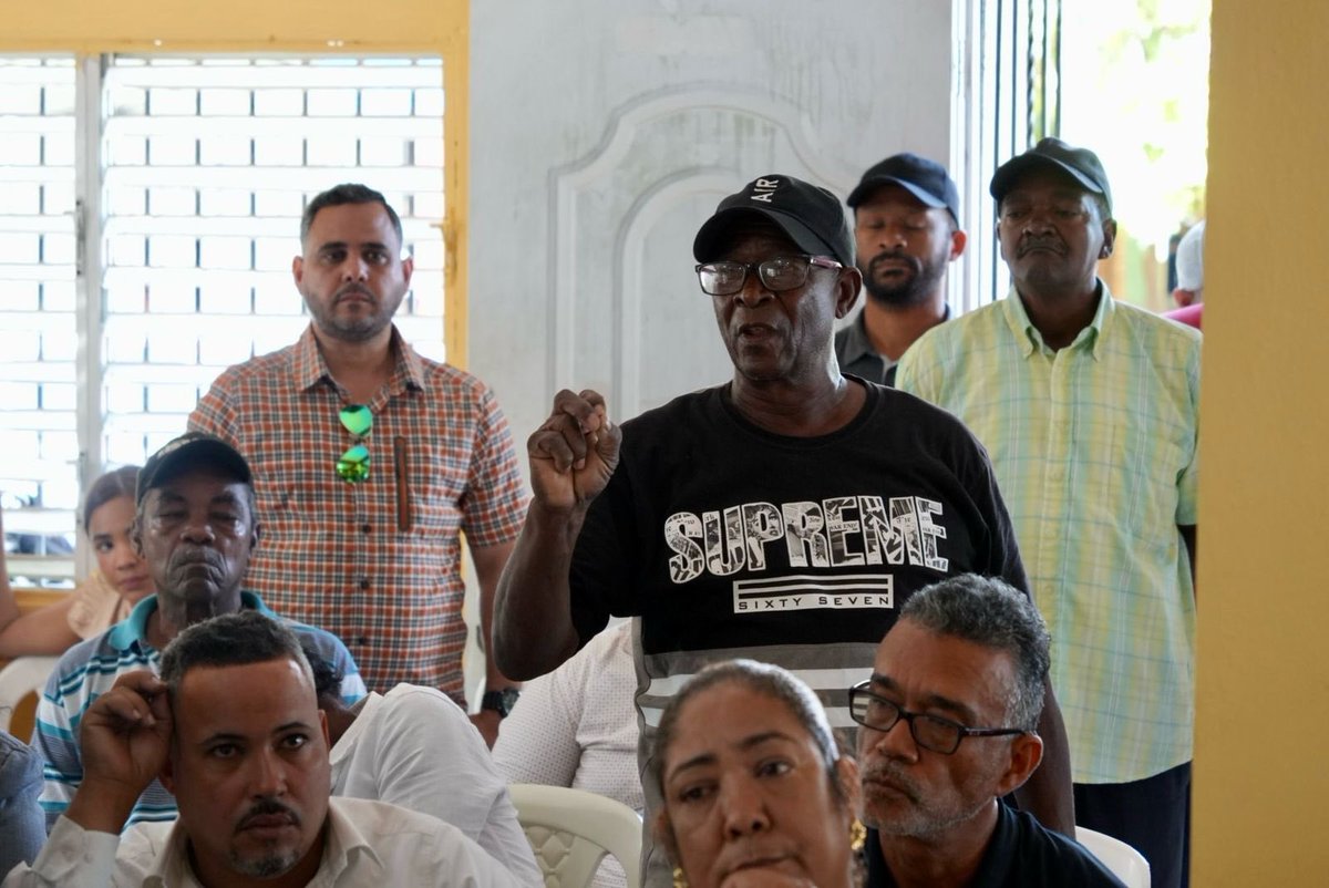 ConadisRD's tweet image. de los comunitarios sus necesidades para buscar soluciones definitivas y mejorar la calidad de vida de la población con discapacidad de este sector. 

#ConadisConTodos 🙌🏼