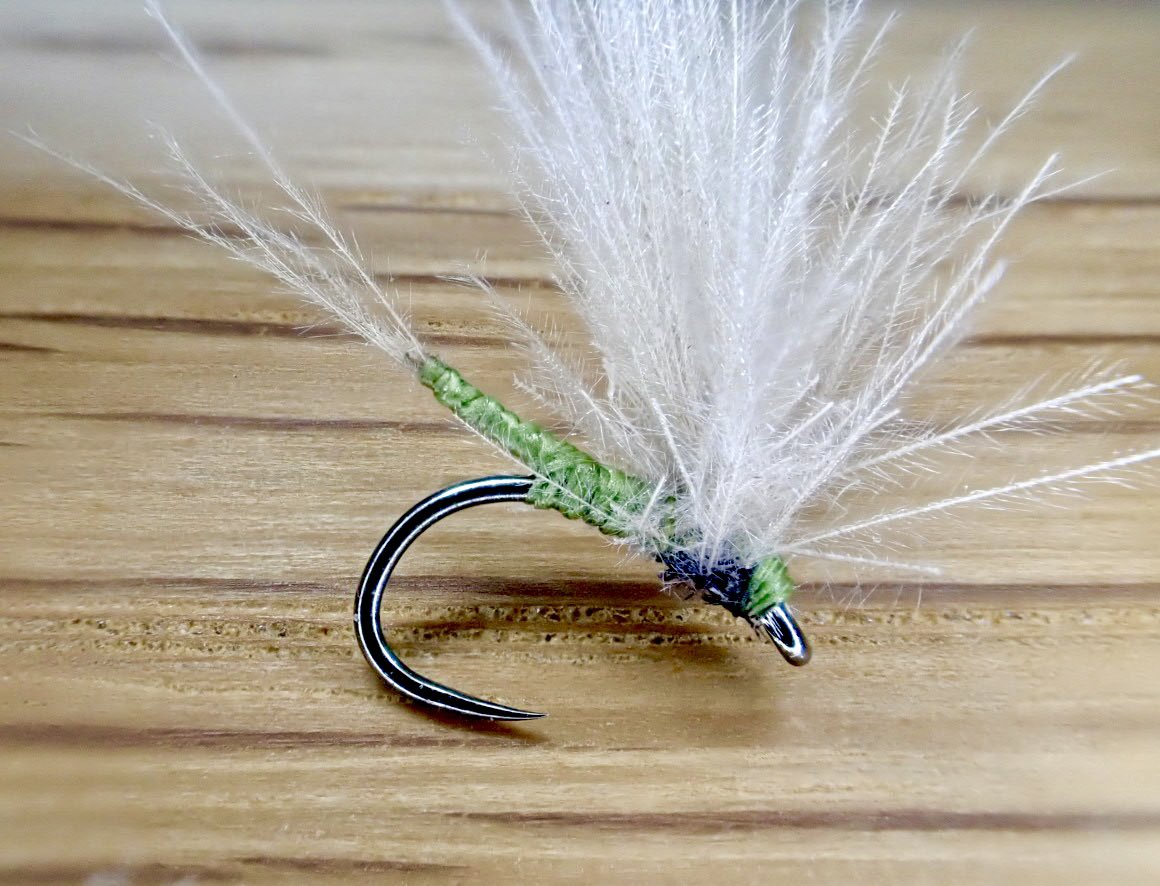 FreestoneFF's tweet image. Restocking with a few extended body Danica’s and LDO’s. @semperfli kapok and Classic Waxed threads for the bodies on Size 14 and 20 Dohiku 644 Grub hooks respectively.