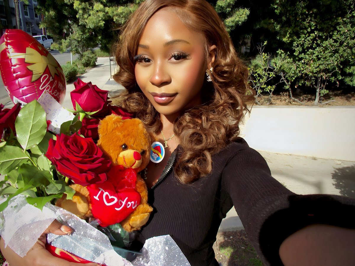 KeliaReign's tweet image. 🥀