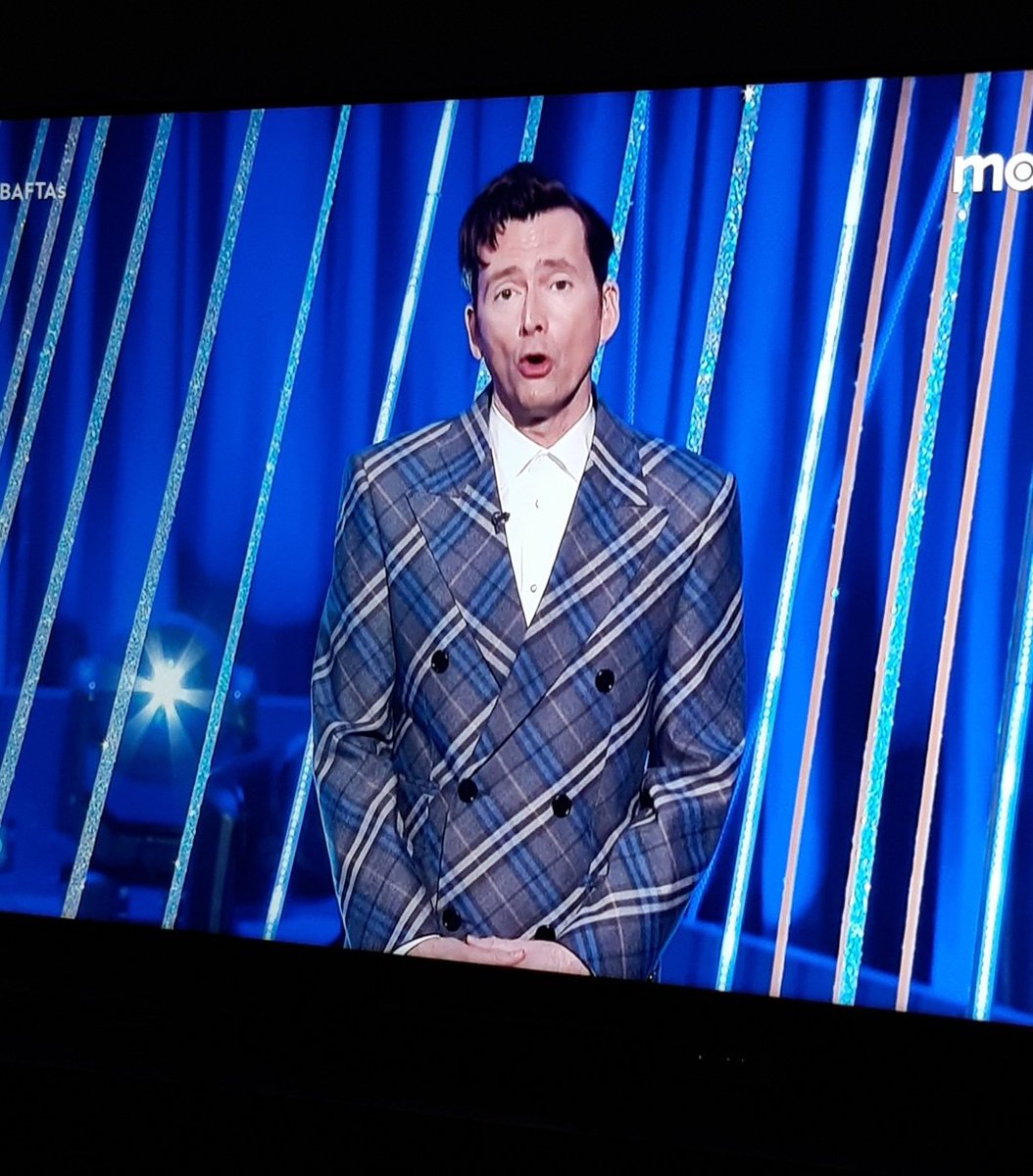 esse terninho ai combina com um anjinho e uma certa torres que eu conheço