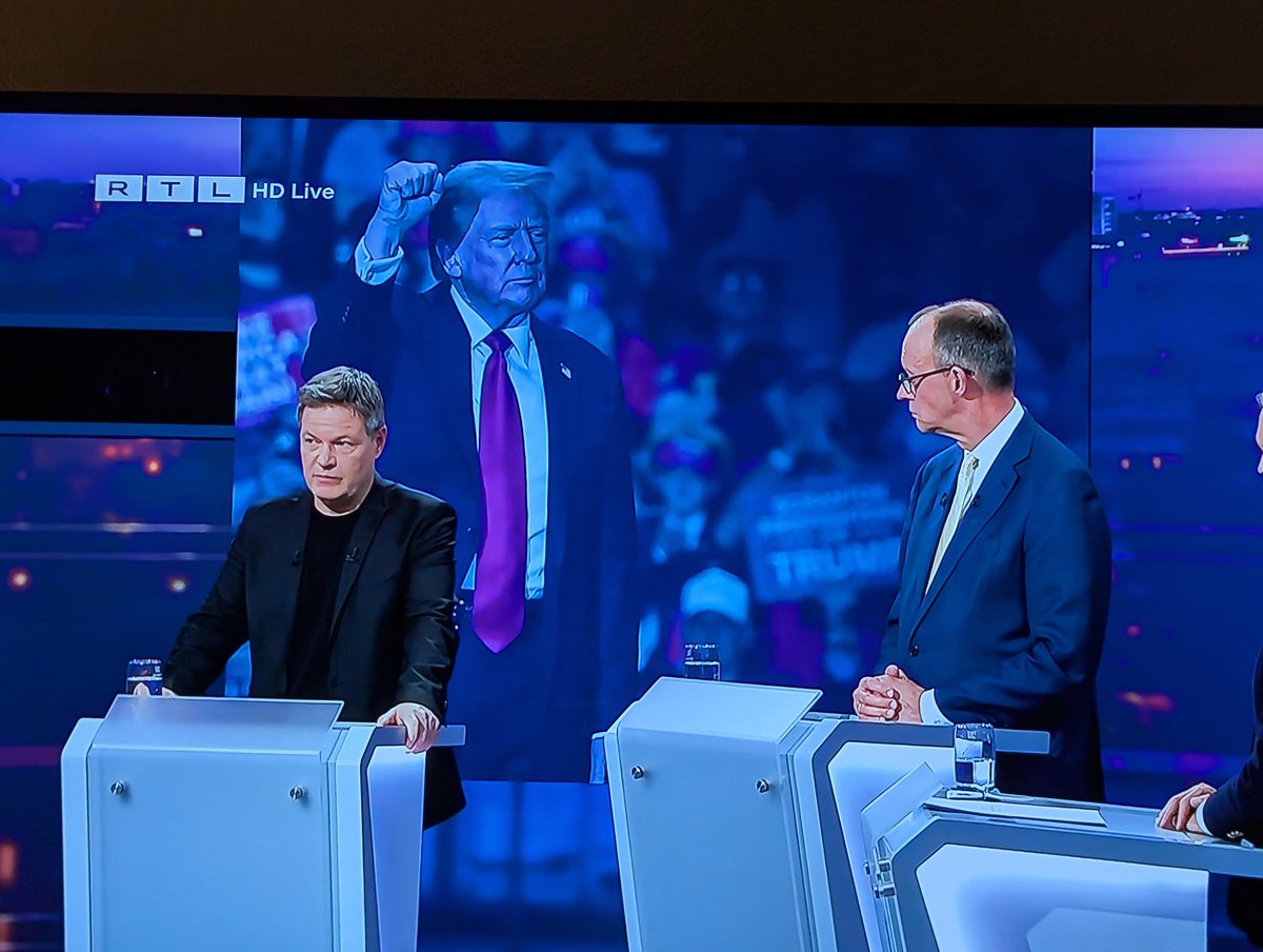 wiesemirgefallt's tweet image. Habeck bezeichnet Vance als "zweifelhaftem Vizepräsident". Was bildet er sich eigentlich ein, wen er hier repräsentiert? Untragbar. #Vance #Sicherheitskonferenz #Quadrell