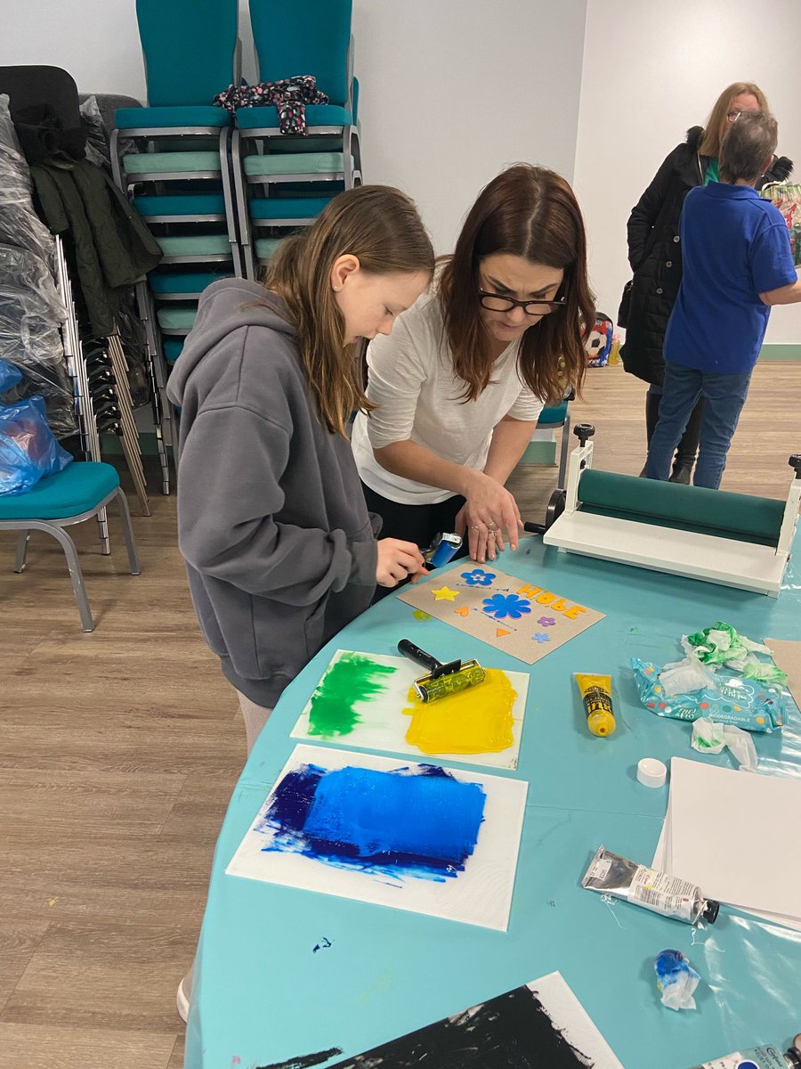 EBEC2019's tweet photo. What a wonderful day everyone had yesterday at our EBEC event. Thank you to Joni for coming and showing the children how to print their art! Don’t they look wonderful? 🎨🖌️🖼️ https://t.co/6aPwXwRi4O