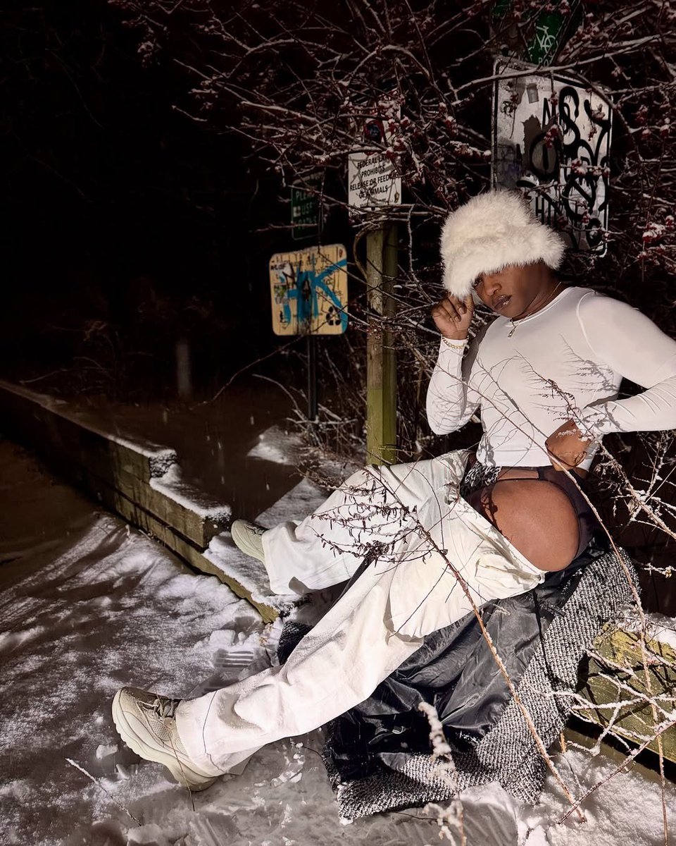 Exotic Mesh Brief 🐆 #tjbiggz

Available in grey, blue and red 🔥

Shop Now: tjbiggz.com/collections/ne…

#lgbtq #fashion #genderfluid #gaybrand #gay