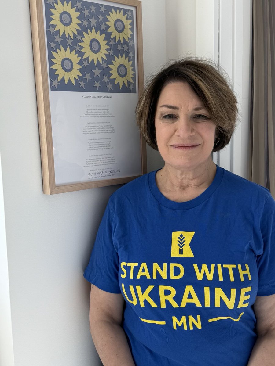 Figured it was a good t-shirt to wear today 
#StandWithUkraine