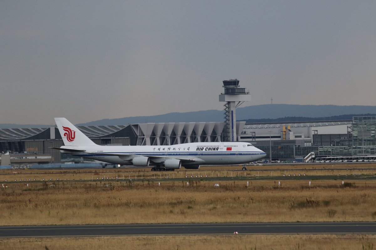 _mdworks's tweet photo. ✈️ Air China fans! Grab your exclusive 4K wallpaper collection directly via X on this #WonderfulWednesday! 📷 #AirChina #4KWallpapers #AvGeek #WonderfulWednesday #TravelWednesday https://t.co/4HNZxZpsye