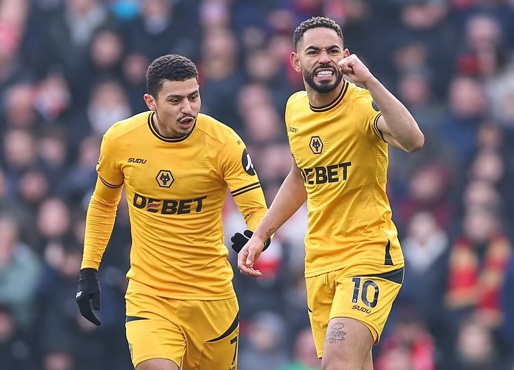 pedalsingh's tweet photo. Despite defeat, looks like we’ve instilled the right attitude into these players and they let the opposition know that they will have a fight. Onwards we go. 🐺🧡 https://t.co/fVTx9USG83