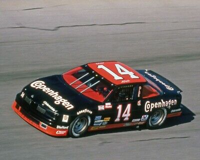 Hickey93's tweet photo. Drivers that have started an IndyCar race and a 1990-2024 Daytona 500:

𝗔𝗝 𝗔𝗹𝗹𝗺𝗲𝗻𝗱𝗶𝗻𝗴𝗲𝗿
𝗔𝗝 𝗙𝗼𝘆𝘁 📸
𝗔𝗹 𝗨𝗻𝘀𝗲𝗿 𝗝𝗿.
𝗔𝗻𝗱𝘆 𝗛𝗶𝗹𝗹𝗲𝗻𝗯𝘂𝗿𝗴
𝗖𝗮𝘀𝗲𝘆 𝗠𝗲𝗮𝗿𝘀
𝗖𝗵𝗿𝗶𝘀𝘁𝗶𝗮𝗻 𝗙𝗶𝘁𝘁𝗶𝗽𝗮𝗹𝗱𝗶
𝗖𝗼𝗱𝘆 𝗪𝗮𝗿𝗲
𝗖𝗼𝗻𝗼𝗿 𝗗𝗮𝗹𝘆 📸
𝗗𝗮𝗻𝗶𝗰𝗮 𝗣𝗮𝘁𝗿𝗶𝗰𝗸
𝗗𝗮𝗿𝗶𝗼 𝗙𝗿𝗮𝗻𝗰𝗵𝗶𝘁𝘁𝗶
𝗗𝗮𝘃𝘆 𝗝𝗼𝗻𝗲𝘀
𝗝𝗝 𝗬𝗲𝗹𝗲𝘆
𝗝𝗮𝗰𝗾𝘂𝗲𝘀 𝗩𝗶𝗹𝗹𝗲𝗻𝗲𝘂𝘃𝗲 📸
𝗝𝗮𝘀𝗼𝗻 𝗟𝗲𝗳𝗳𝗹𝗲𝗿
𝗝𝗶𝗺𝗺𝗶𝗲 𝗝𝗼𝗵𝗻𝘀𝗼𝗻
𝗝𝗼𝗵𝗻 𝗔𝗻𝗱𝗿𝗲𝘁𝘁𝗶
𝗝𝘂𝗮𝗻 𝗣𝗮𝗯𝗹𝗼 𝗠𝗼𝗻𝘁𝗼𝘆𝗮
𝗞𝗲𝗻 𝗦𝗰𝗵𝗿𝗮𝗱𝗲𝗿*
𝗞𝘂𝗿𝘁 𝗕𝘂𝘀𝗰𝗵
𝗞𝘆𝗹𝗲 𝗟𝗮𝗿𝘀𝗼𝗻
𝗟𝗮𝗿𝗿𝘆 𝗙𝗼𝘆𝘁
𝗠𝗮𝘅 𝗣𝗮𝗽𝗶𝘀 📸
𝗠𝗶𝗰𝗵𝗮𝗲𝗹 𝗠𝗰𝗗𝗼𝘄𝗲𝗹𝗹
𝗥𝗼𝗯𝗯𝘆 𝗚𝗼𝗿𝗱𝗼𝗻
𝗦𝗮𝗺 𝗛𝗼𝗿𝗻𝗶𝘀𝗵 𝗝𝗿.
𝗦𝗮𝗺𝗺𝘆 𝗦𝘄𝗶𝗻𝗱𝗲𝗹𝗹
𝗦𝗰𝗼𝘁𝘁 𝗣𝗿𝘂𝗲𝘁𝘁
𝗦𝘁𝗲𝘃𝗲 𝗞𝗶𝗻𝘀𝗲𝗿
𝗧𝗼𝗻𝘆 𝗦𝘁𝗲𝘄𝗮𝗿𝘁
𝗪𝗮𝗹𝗹𝘆 𝗗𝗮𝗹𝗹𝗲𝗻𝗯𝗮𝗰𝗵 𝗝𝗿.

#INDYCAR #nascarclash 

*non-Indy 500 USAC starts after 1979 split