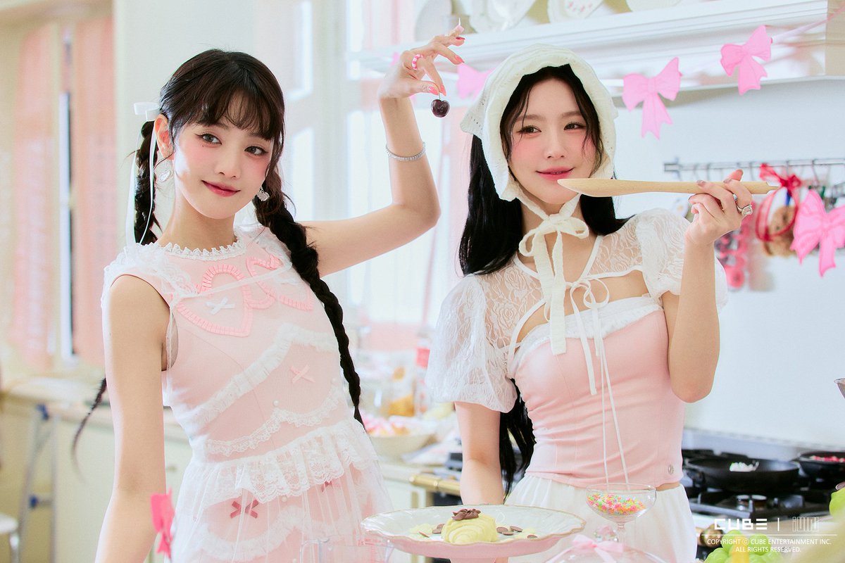two cuties 🩷