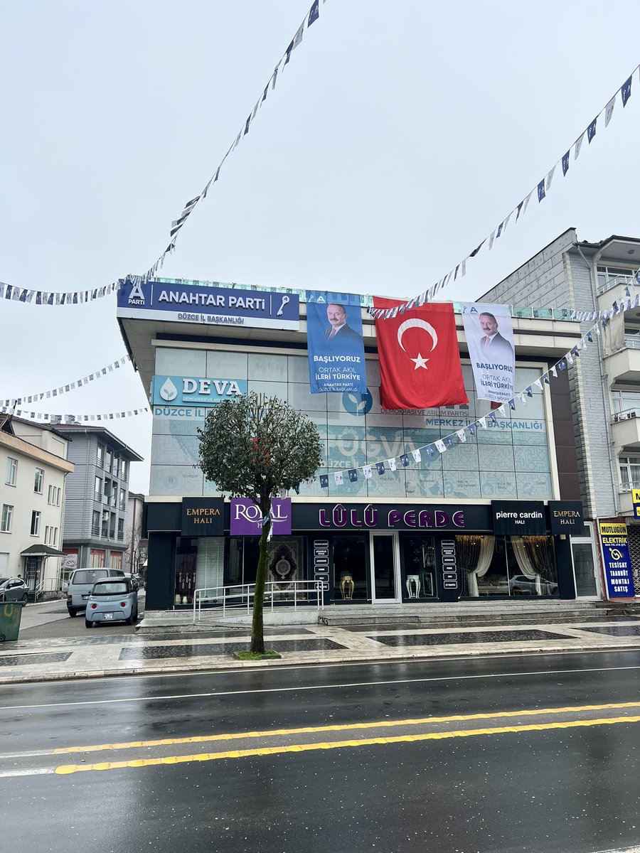 adr8182's tweet photo. 16 ŞUBAT 2025
Anahtar Parti Düzce Merkez ilçe Kongremizi tamamladık🇹🇷🗝️
#anahtarparti #YavuzAğıralioğlu #yaseminmet #metintopal https://t.co/rLwhhFzl4X