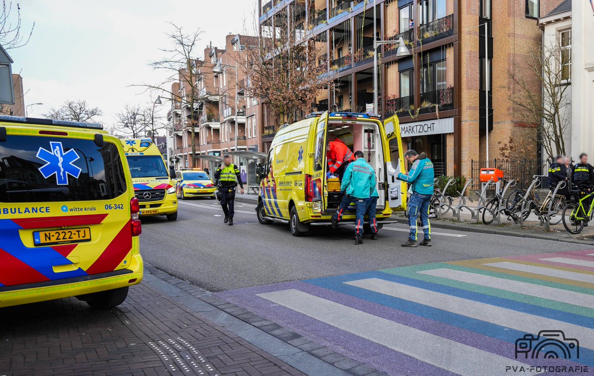 Vrouw gewond na aanrijding met motor