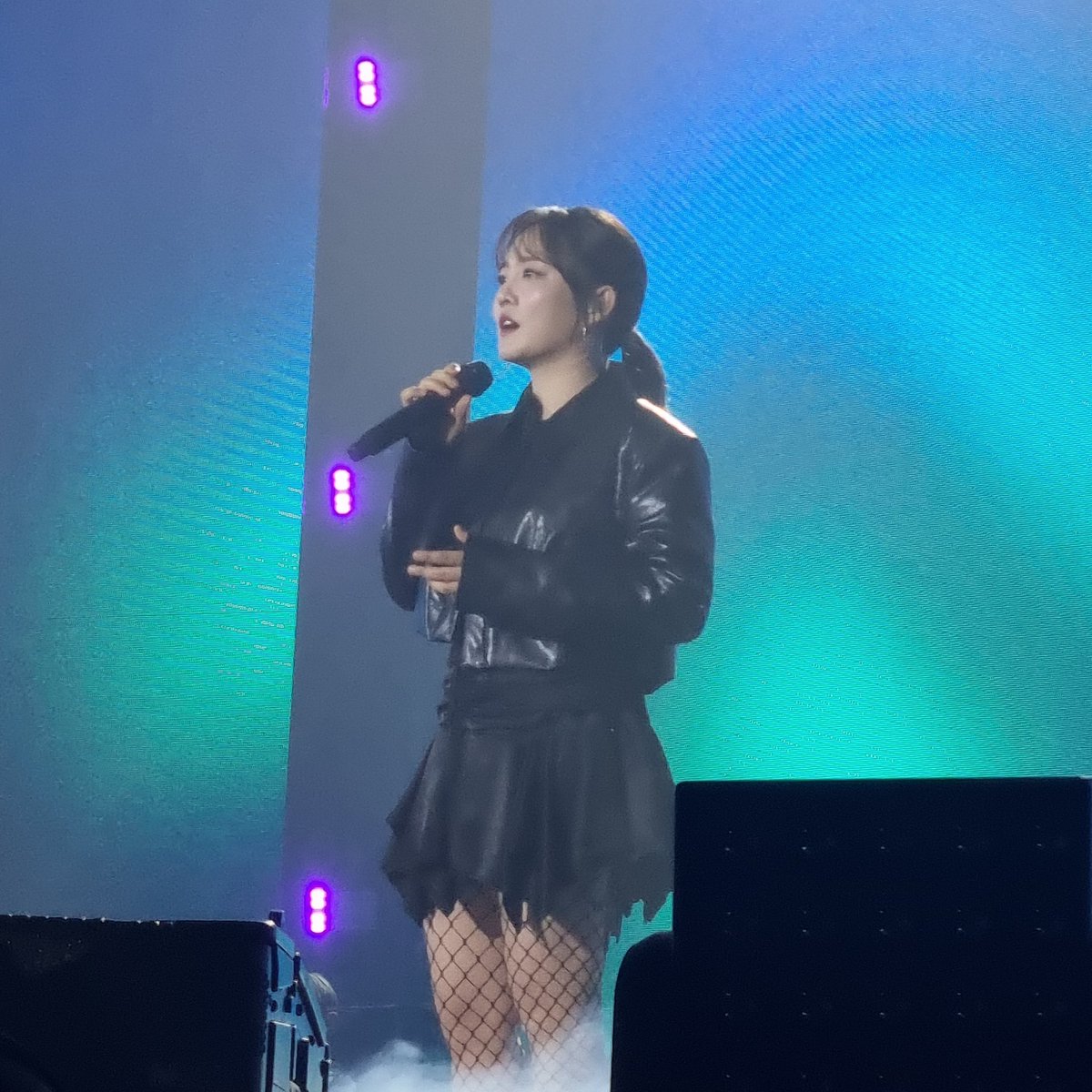 사실 저는 윤하님 팬입니다
그래서 오늘 콘서트 다녀왔어요