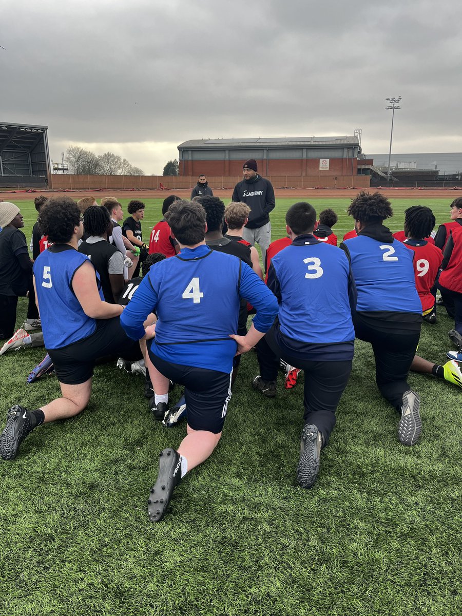 CoachSeanHowe's tweet image. An awesome afternoon of football with the @NFLAcademy in Manchester for their first U.K recruitment day. Great to see plenty of talent on display and network with the coaches
