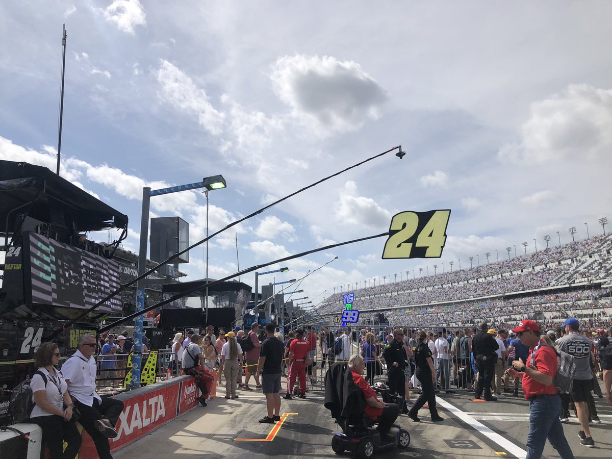 bottomsplitCEO's tweet image. today’s last place pit box