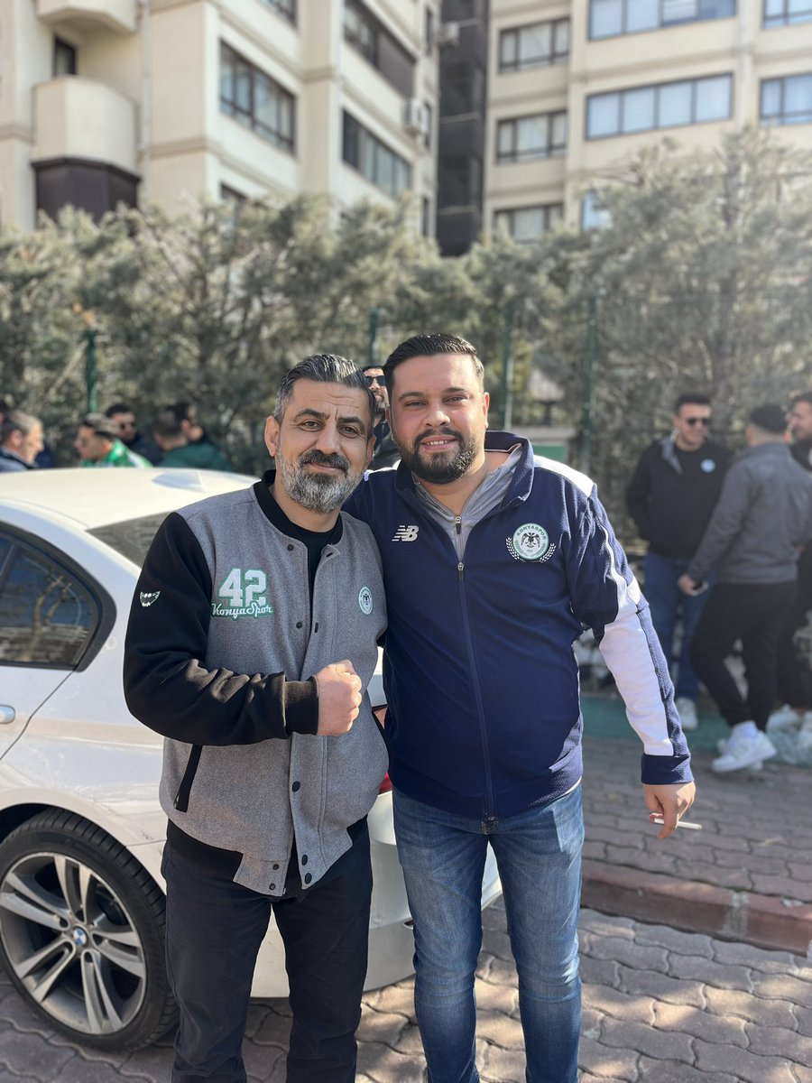 FARKETMEZ ! 
<a href="/ibrahim_Apali/">İbrahim Apalı</a>