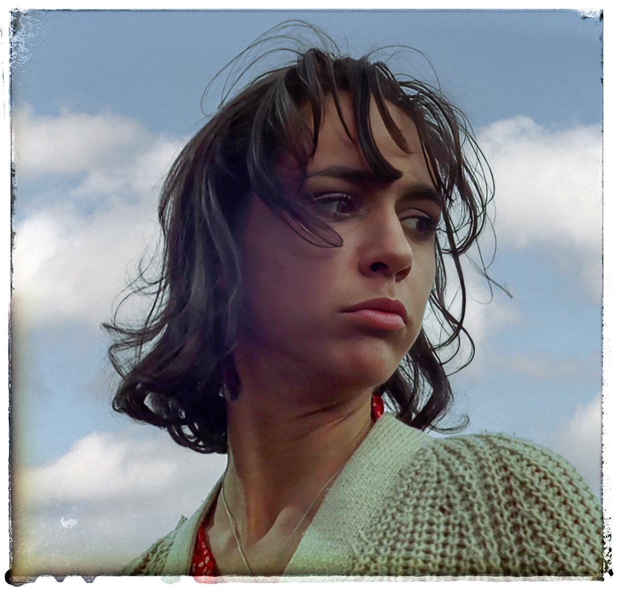 UbikBelling's tweet photo. @SixofOne_No6 Sad to learn that #NikeArrighi passed away on the 12th of February. She was of course the gypsy woman in #ManyHappyReturns, but she also appeared in several well-known movies like #LeTrain, #Stavisky and #LaNuitAmericaine. She was a painter as well. Thoughts for her https://t.co/1gAz5XWIap