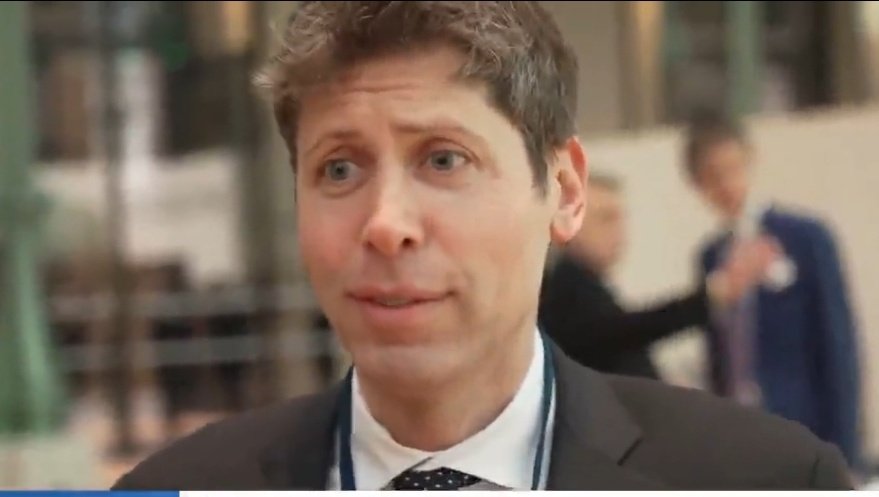 ai_for_success's tweet photo. Rumors have it that Sam Altman is planning a live streaming event on Monday night at 7 : 30 PM PT 😂
/s https://t.co/EHTn40yHzh