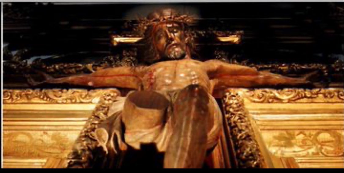 El 16 de febrero de 1939, en la parroquia del Sagrario de la catedral de #Málaga, se constituyó la Cofradía del Stmo Cristo Mutilado. Solo estaría integrada por mutilados de guerra y su titular, profanado en julio de 1936, podría recibir culto “tal cual quedó”. #CofradiasMLG