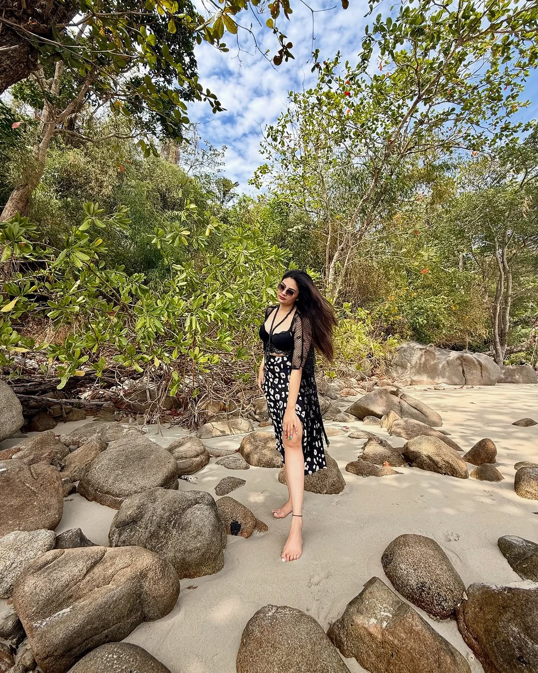 Gj7OT7RWYAAPecS?format=jpg&name=large