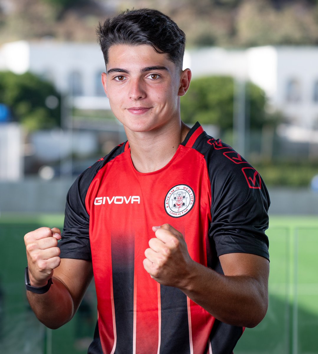 84 ⌚️ 

<a href="/javanpeacock30/">javan Peacock</a> gets on the end of <a href="/Josemag7_/">Josema Gallego</a>’s cross and heads the ball past Paulino 😱

🔴 2-0 ⚪️

#LRI #RockCup 👹