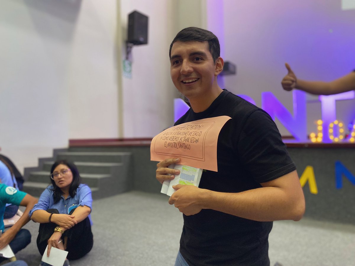 AdventistasMPN's tweet photo. G.P. Joased 💜presenta ejemplos de dinámicas interactivas 🥳para una mejor realización de la programación en Maranata Class. 💚

#TrainingNextGen #MRNT #MPN https://t.co/UIZnFIcORn