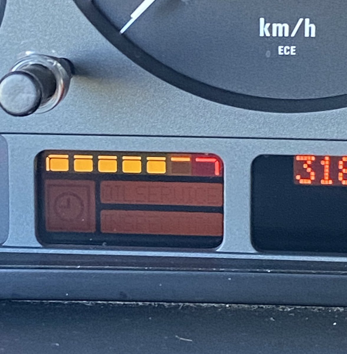 BNRpetrolheads's tweet photo. Wij verwachten komende woensdag in #pc377 een blije Petrolhead. https://t.co/POIoiBIWEC