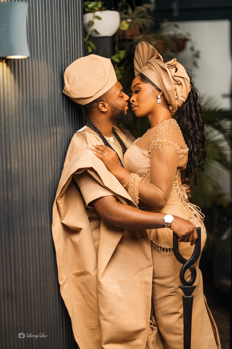 NantimLar's tweet photo. MY RIDE OR DIE ❤️ 

#bride #bridesmaid #weddingphotographer #weddinginspiration #weddingphotography #bellanaija #explore #trump #exploremore #TOTMUN https://t.co/QnRLG8H5sI