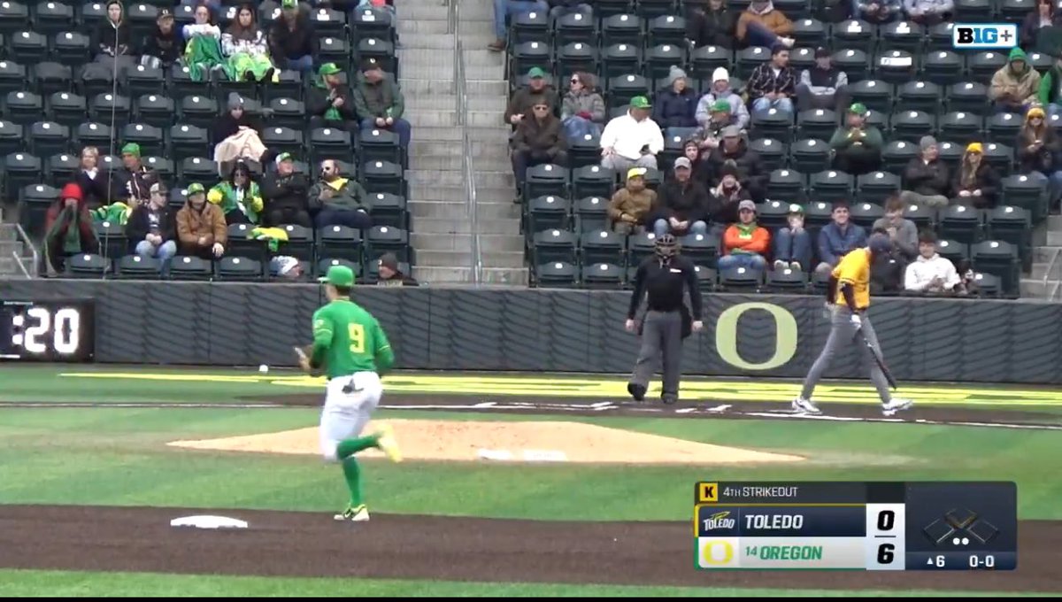 BennyL1986's tweet photo. Oregon baseball at home

Oregon State baseball 1,250 miles away from home. 

It just means more in Corvallis. https://t.co/NDIGgztxqh