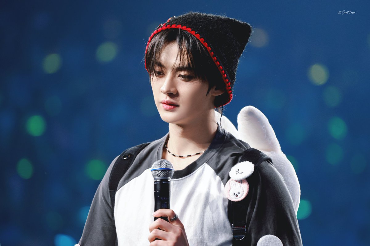 250216

#Straykids #스트레이키즈  
#Leeknow #리노