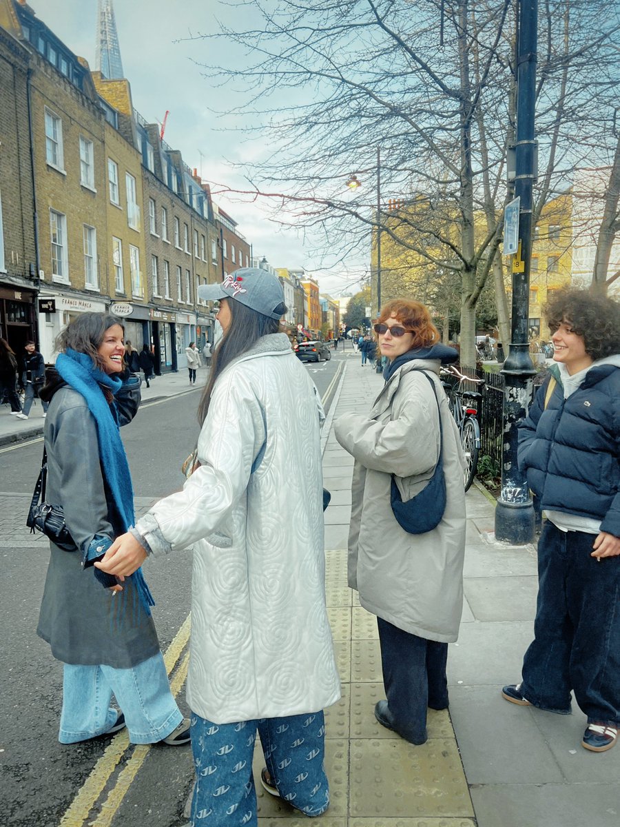 hind𝓼 ☻ tweet media