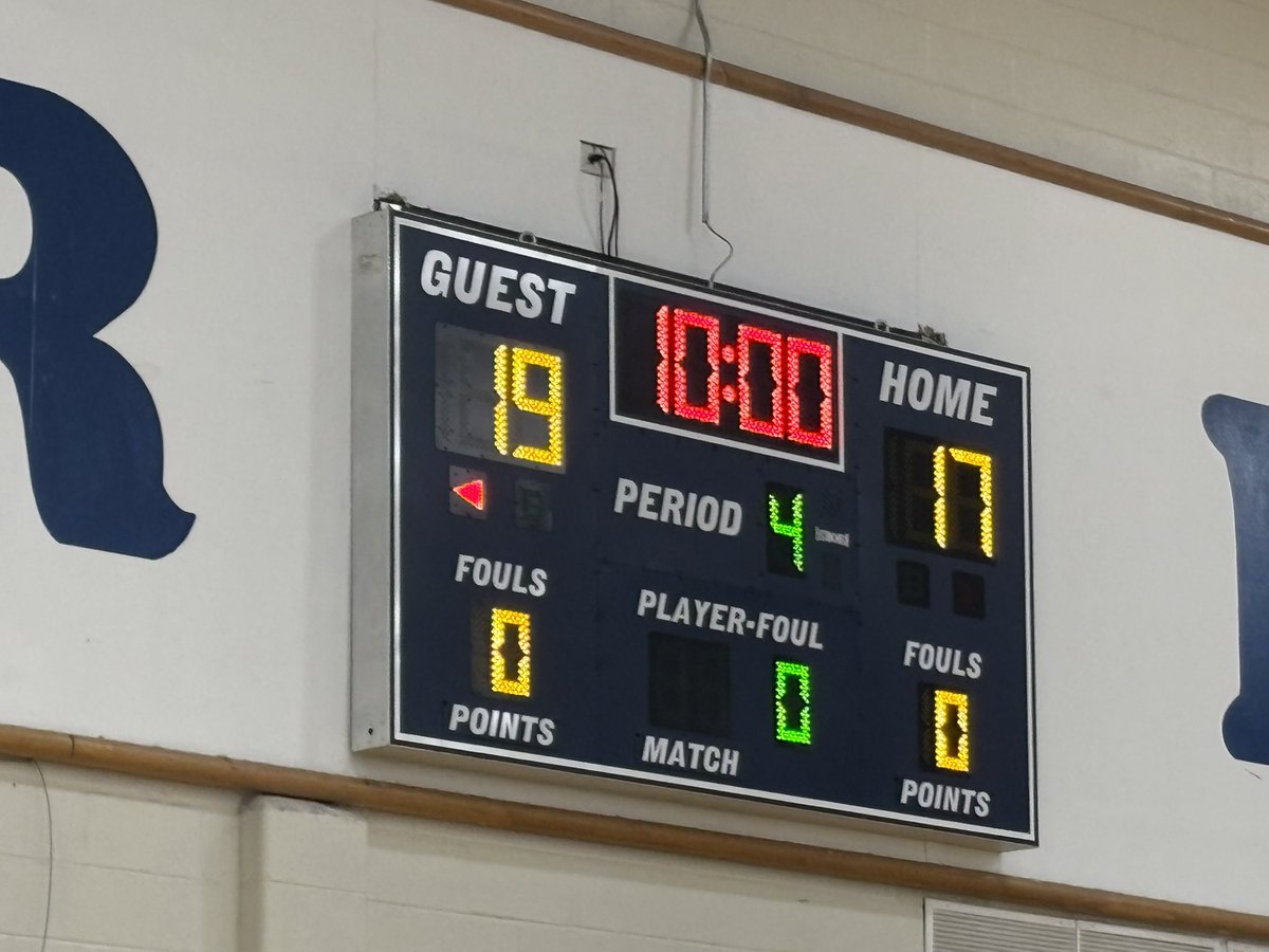 OakViewES's tweet photo. Congratulations to our Oak View Owls Basketball Team on their win, first game of the season… Way to Go Owls!!! #OwlNation @OakViewES https://t.co/DLc2OqVxyd