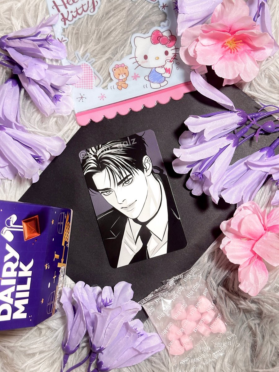purin_galz's tweet photo. 💘𝑽𝒂𝒍𝒆𝒏𝒕𝒊𝒏𝒆'𝒔 𝑮𝒊𝒗𝒆𝒂𝒘𝒂𝒚 𝒘𝒊𝒕𝒉 @ziincr 🌹
#reviewwitheva
ดูชิกถึงมืออย่างปลอดภัย พร้อมกลิ่นหอมทะลุกล่องมาเลย~🌸🫧 ขอบคุณสำหรับเฟรมคิตตี้และช็อคโกแลตด้วยนะคะ🍫
ดีใจมากๆที่ดูชิกเลือกมาอยู่ด้วยกัน คู่แล้วไม่แคล้วกันจริงๆ😆 จะดูแลอย่างดีเลยค่า🥹🤲🏻💖 https://t.co/oDn63V8O99