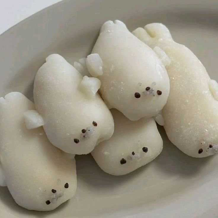 daily_dolce's tweet photo. Seal mochi https://t.co/yv1naN1mrs
