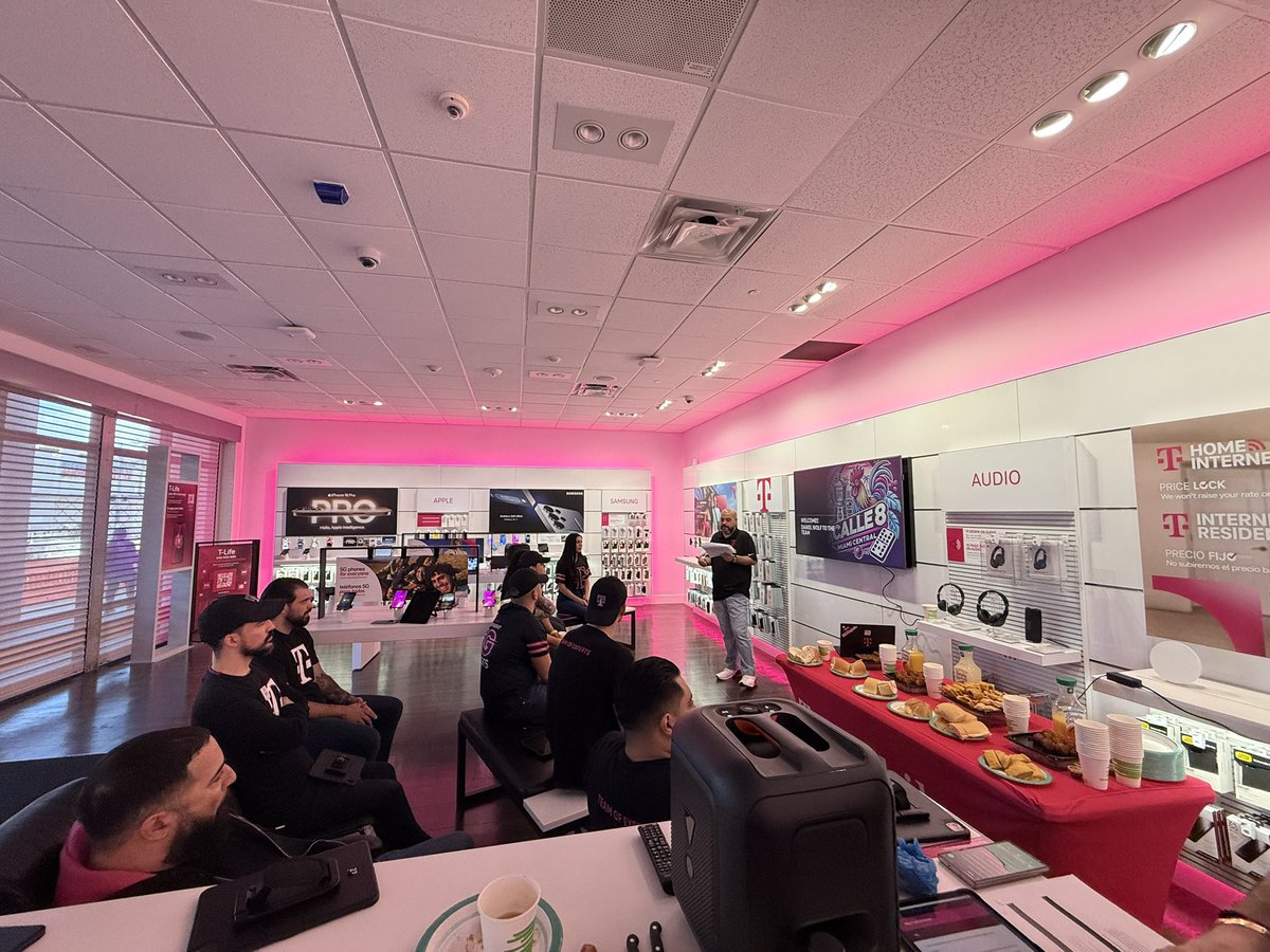 Jo Lopez tweet media