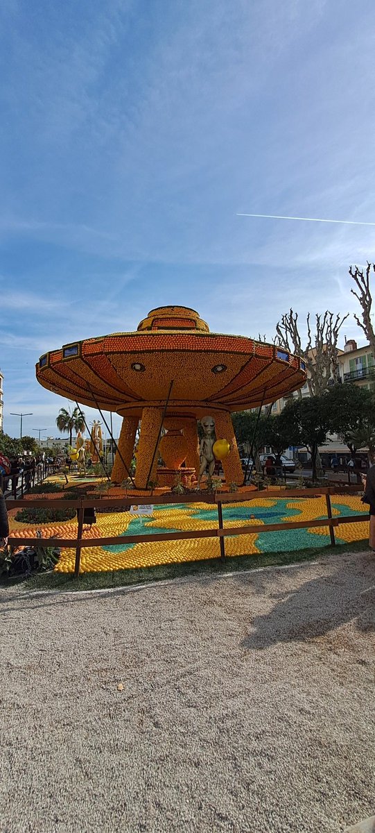 fabiadestb's tweet image. #Menton #FeteDuCitron @_FrenchRiviera @FrenchRiviera_m