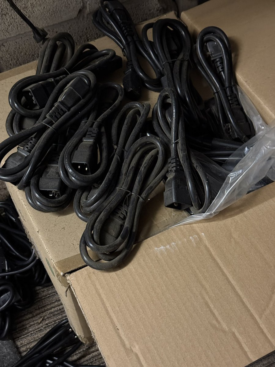 BTCXoomer tweet media